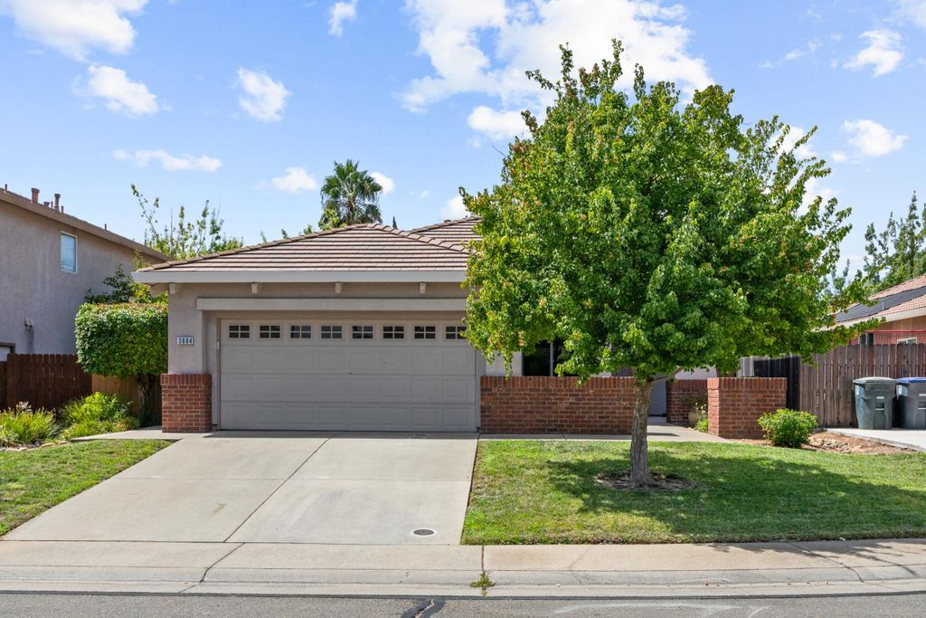 3604 Amici Ct, Rancho Cordova, CA 95670
