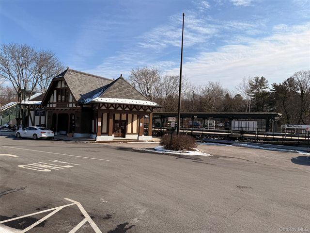 67 Rockledge Road 1B, Hartsdale, NY 10530