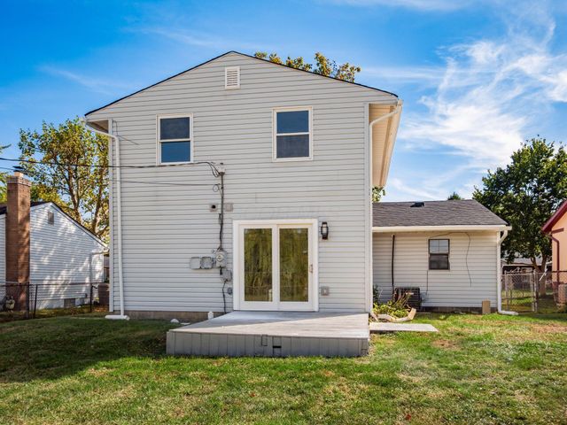 904 Kyle Avenue, Columbus, OH 43207