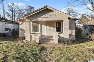 212 56TH STREET, Fairfield, AL 35064