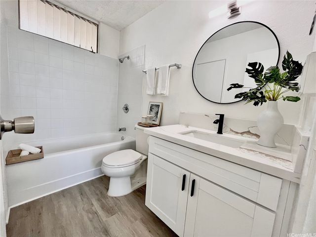 95-2051 Waikalani Place E503, Mililani, HI 96789