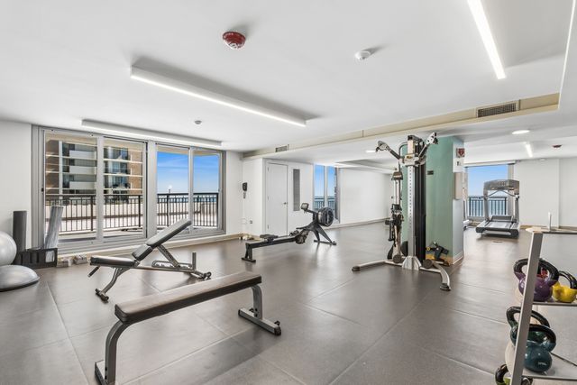 6007 N Sheridan Road 9E, Chicago, IL 60660