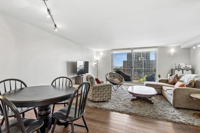 6007 N Sheridan Road 9E, Chicago, IL 60660