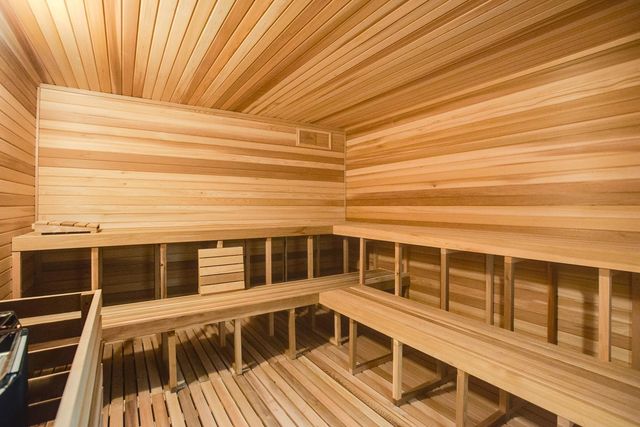 1240 S 2nd Street 723, Minneapolis, MN 55415