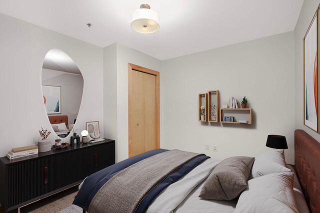 1240 S 2nd Street 723, Minneapolis, MN 55415