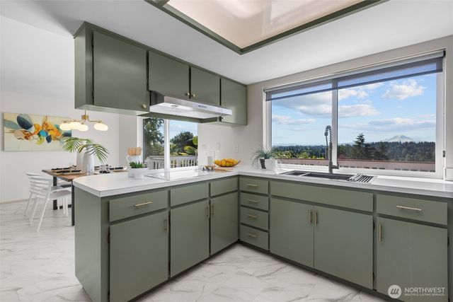16434 9th Avenue SW, Burien, WA 98166