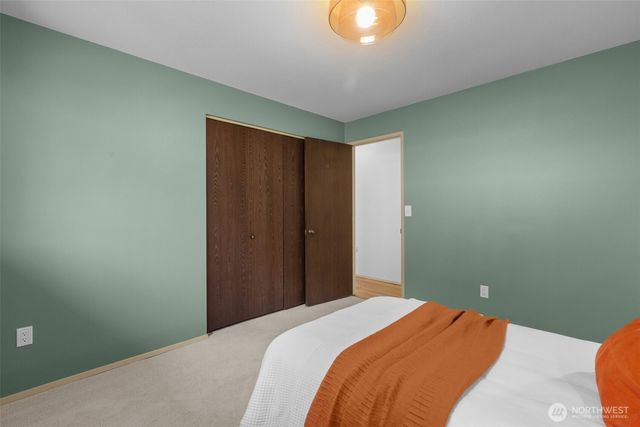 16434 9th Avenue SW, Burien, WA 98166