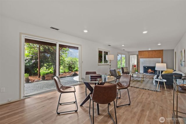 16434 9th Avenue SW, Burien, WA 98166