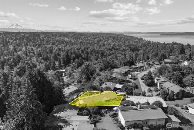 16434 9th Avenue SW, Burien, WA 98166