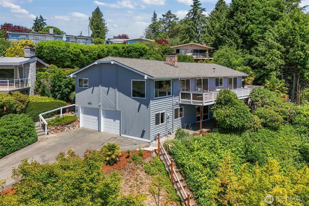 16434 9th Avenue SW, Burien, WA 98166