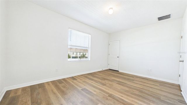 710 BARCLAY WOOD DRIVE, Ruskin, FL 33570