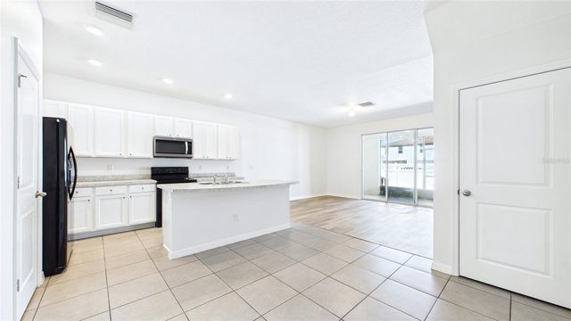 710 BARCLAY WOOD DRIVE, Ruskin, FL 33570