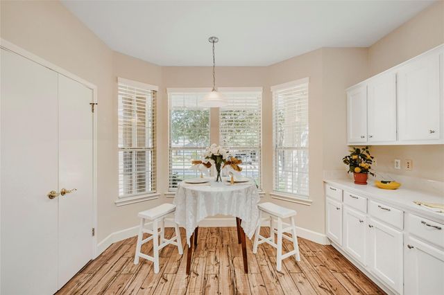 284 Whispering Wind DR, Georgetown, TX 78633