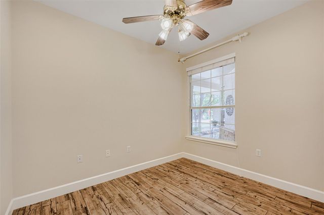 284 Whispering Wind DR, Georgetown, TX 78633