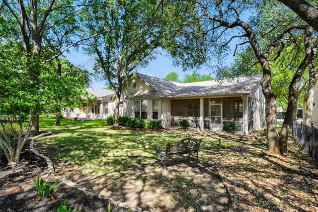 284 Whispering Wind DR, Georgetown, TX 78633