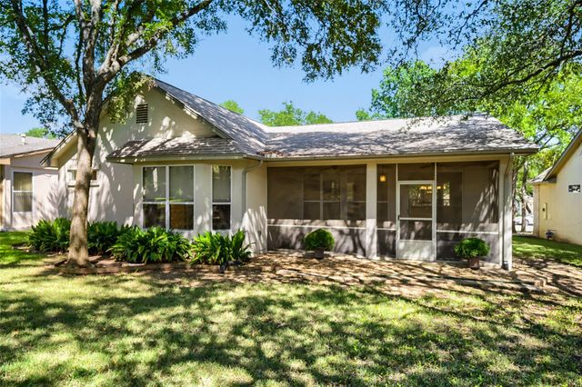 284 Whispering Wind DR, Georgetown, TX 78633