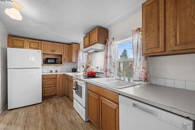 1911 E 6th Ave, Spokane, WA 99202