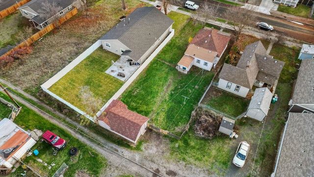 1911 E 6th Ave, Spokane, WA 99202