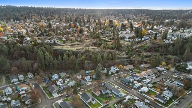 1911 E 6th Ave, Spokane, WA 99202