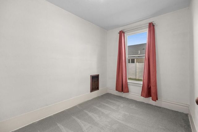 1911 E 6th Ave, Spokane, WA 99202