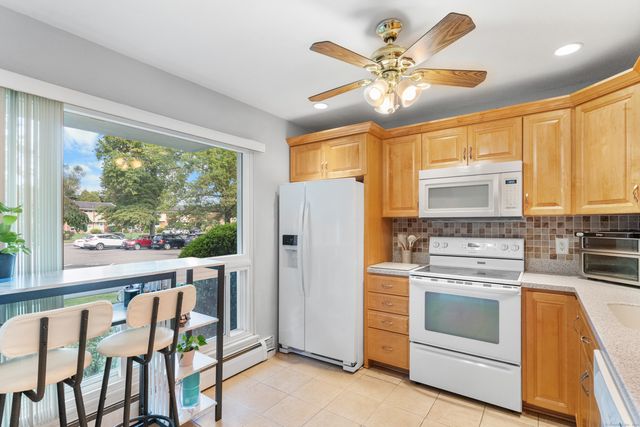 248 Centerbrook Road, Hamden, CT 06518