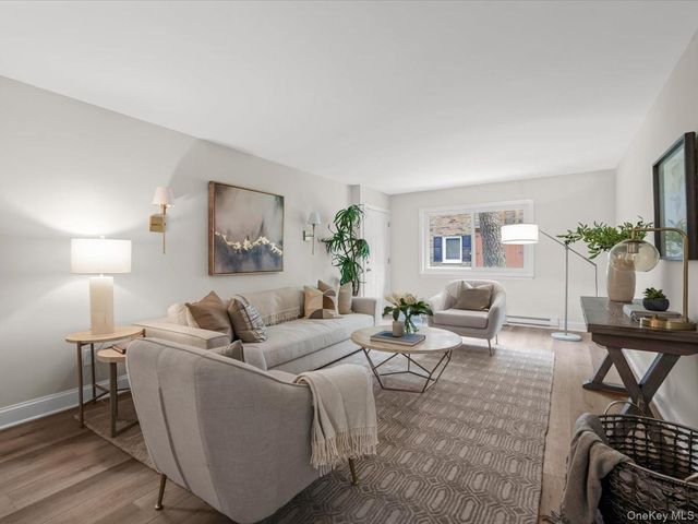 40 w 4th 115, Patchogue, NY 11772