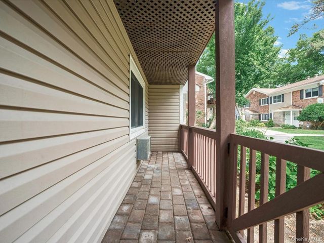 40 w 4th 115, Patchogue, NY 11772