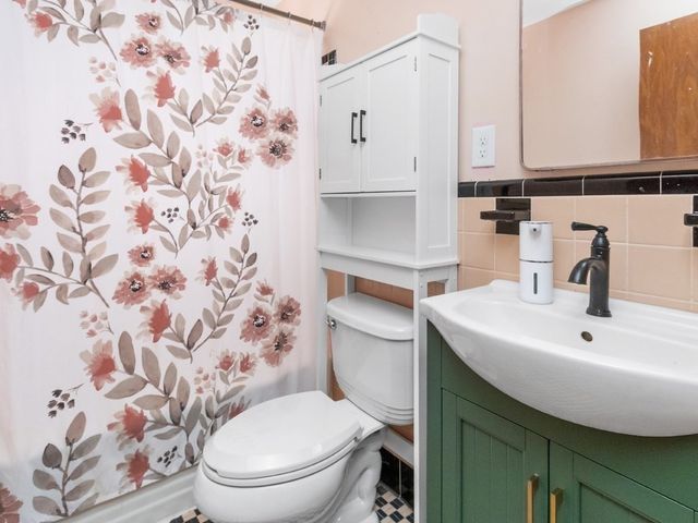 49 Hollace Street, Waltham, MA 02453