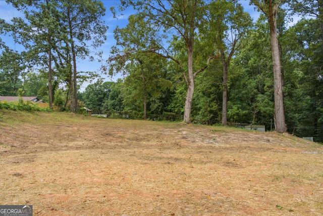 4380 Navajo Lane SE, Acworth, GA 30102