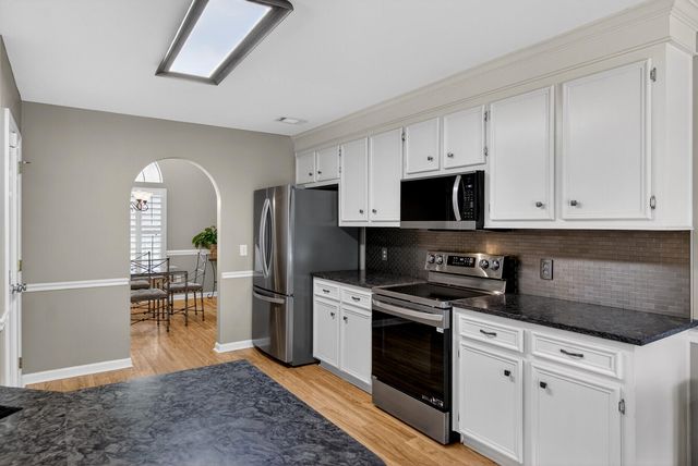 668 Majestic Oaks Drive, Charleston, SC 29412