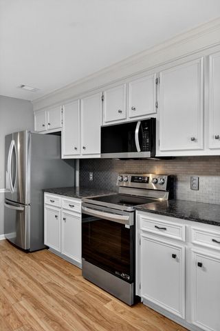 668 Majestic Oaks Drive, Charleston, SC 29412