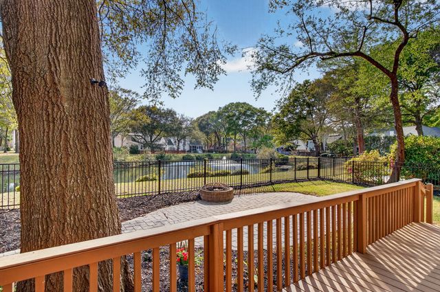 668 Majestic Oaks Drive, Charleston, SC 29412