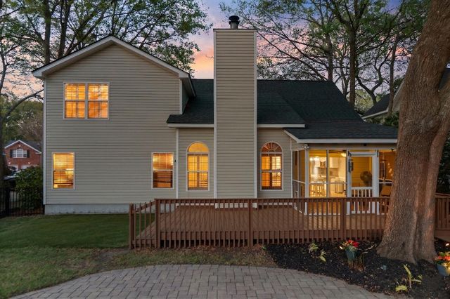 668 Majestic Oaks Drive, Charleston, SC 29412