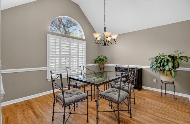 668 Majestic Oaks Drive, Charleston, SC 29412