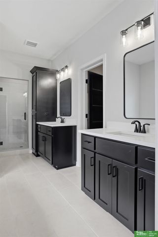 5811 N 197th Street, Elkhorn, NE 68022