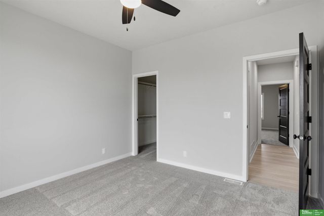 5811 N 197th Street, Elkhorn, NE 68022