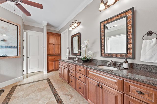 5346 Pine Wood Hills Court, Spring, TX 77386