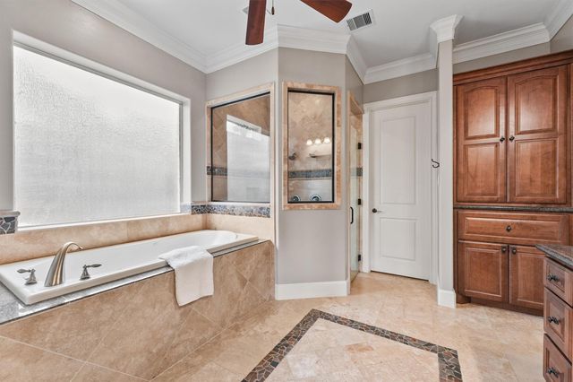 5346 Pine Wood Hills Court, Spring, TX 77386