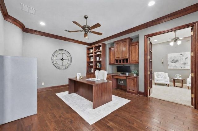 5346 Pine Wood Hills Court, Spring, TX 77386