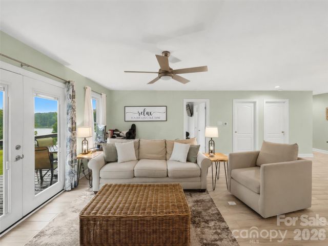 4750 Lazy Lane, Denver, NC 28037