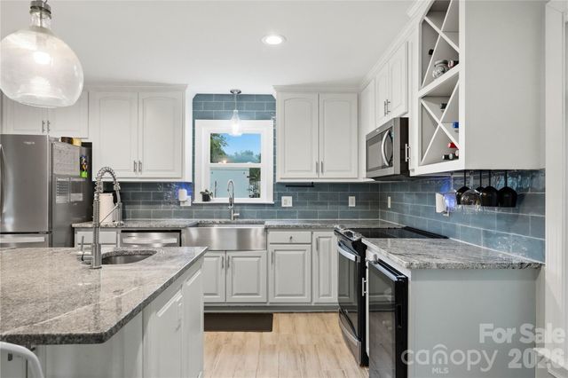 4750 Lazy Lane, Denver, NC 28037