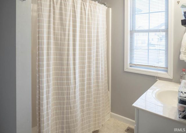 1323 S Cobble Creek Circle, Bloomington, IN 47401