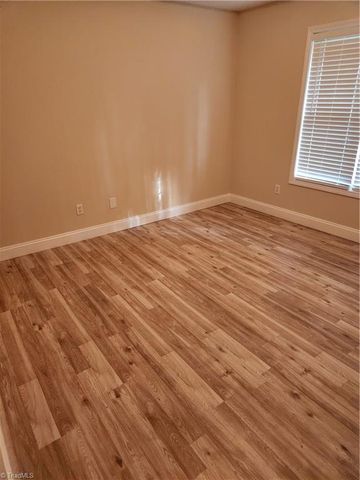 509 W Minneola Street, Gibsonville, NC 27249