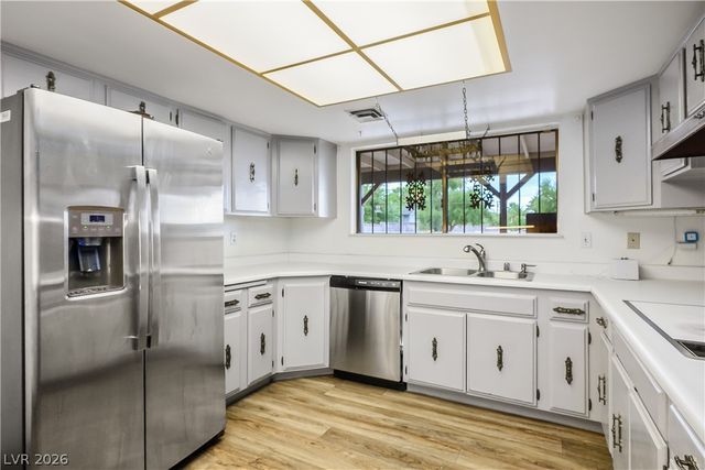 6742 Palmyra Avenue, Las Vegas, NV 89146