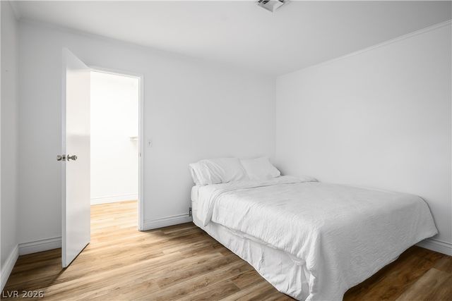 6742 Palmyra Avenue, Las Vegas, NV 89146