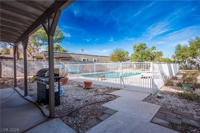 6742 Palmyra Avenue, Las Vegas, NV 89146