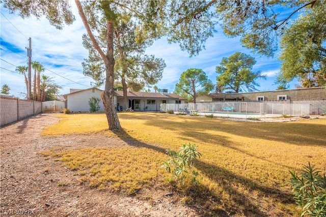 6742 Palmyra Avenue, Las Vegas, NV 89146