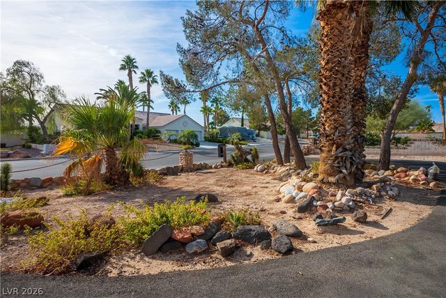 6742 Palmyra Avenue, Las Vegas, NV 89146