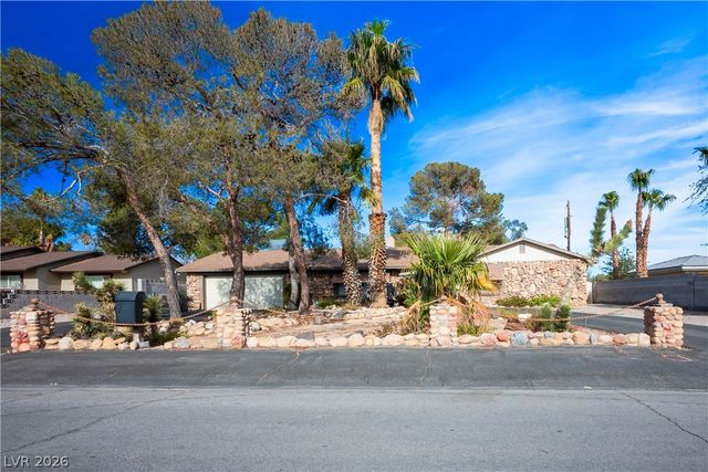 6742 Palmyra Avenue, Las Vegas, NV 89146