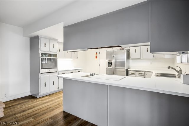 6742 Palmyra Avenue, Las Vegas, NV 89146